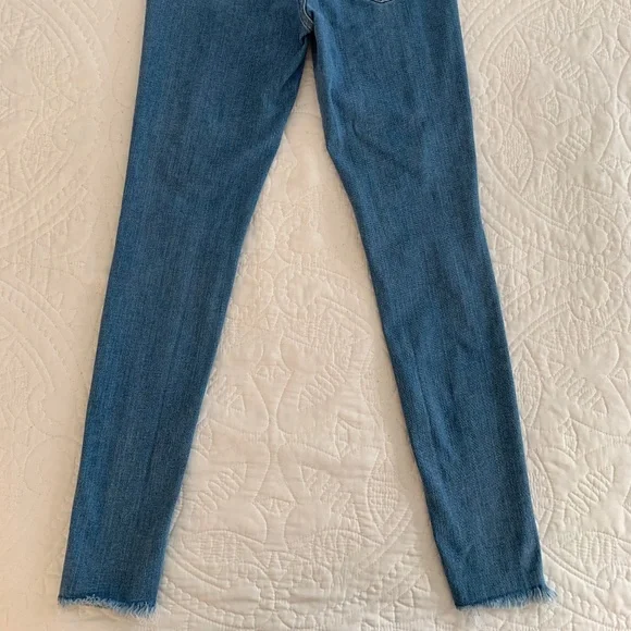 Levi's High Rise Super Skinny Jean - Picture 4 of 5